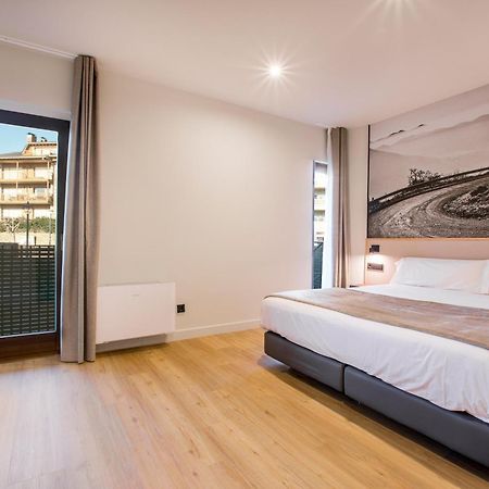 Hotel Llivia Ngoại thất bức ảnh
