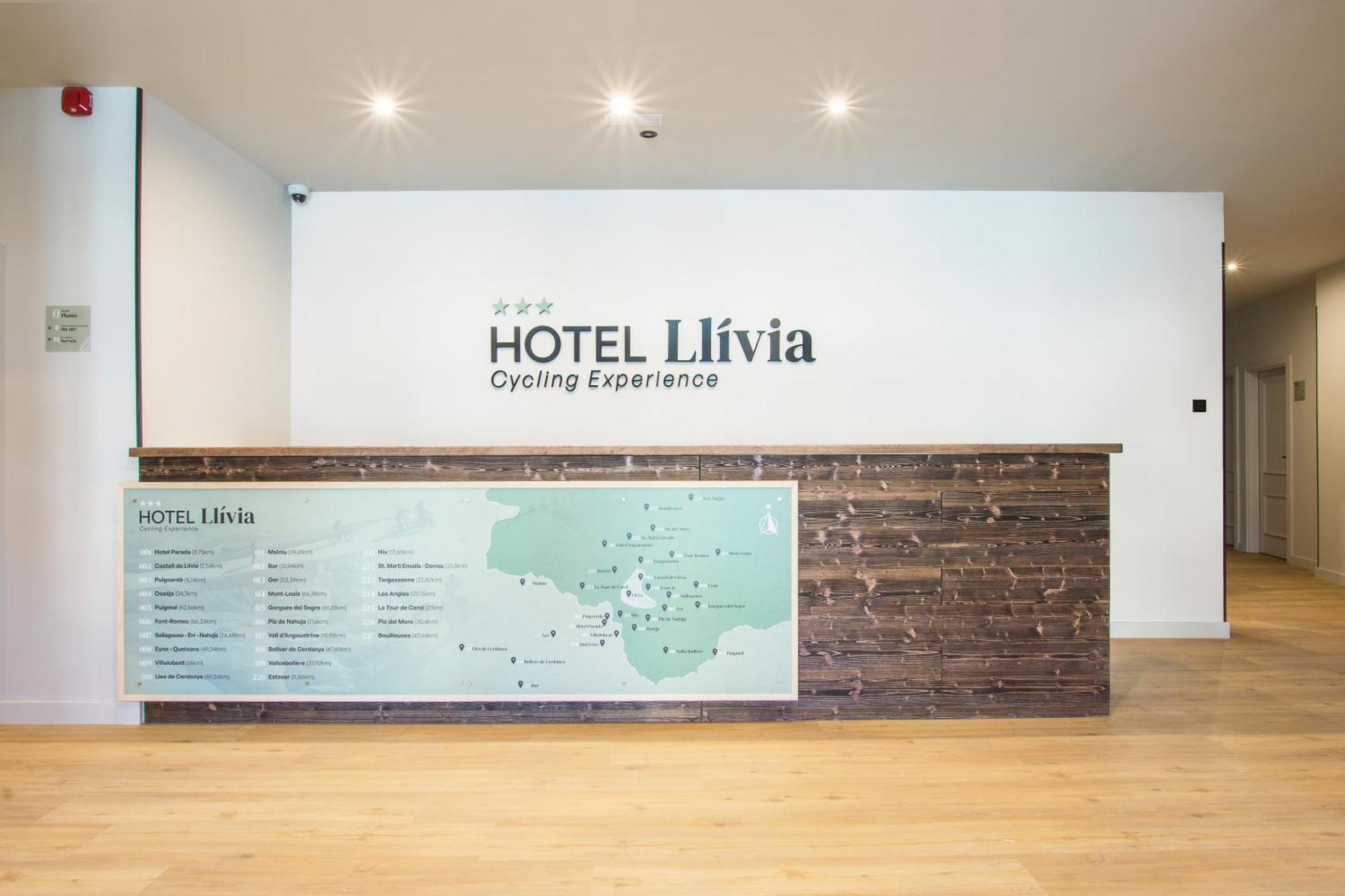 Hotel Llivia Ngoại thất bức ảnh